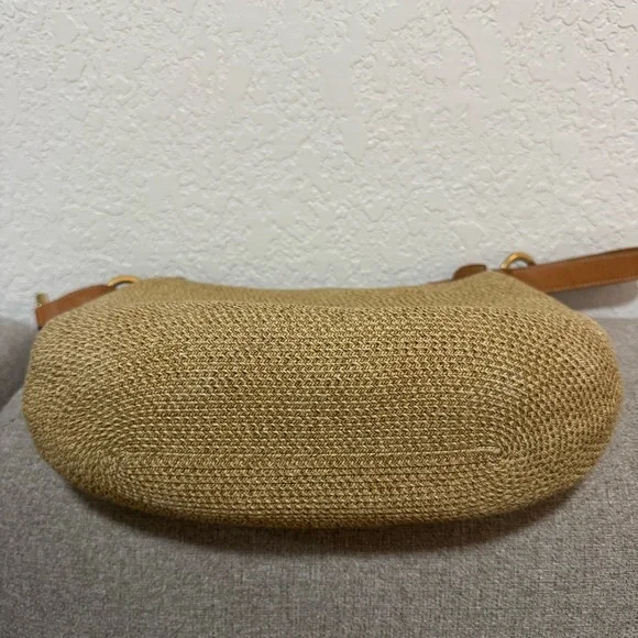 Eric Javits Woven Leather Straps Summer Shoulder  Bag - Picture 7 of 13